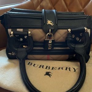 Burberry manor satchel bag